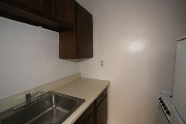Photo - 533 W Roscoe Unit 302