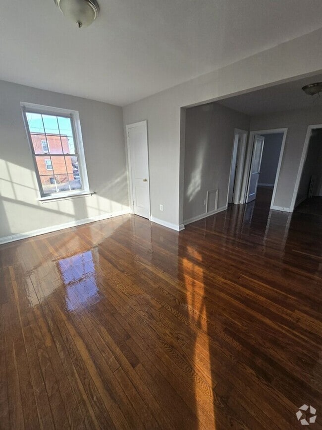 Building Photo - 3300 East Capitol St NE Unit A Rental