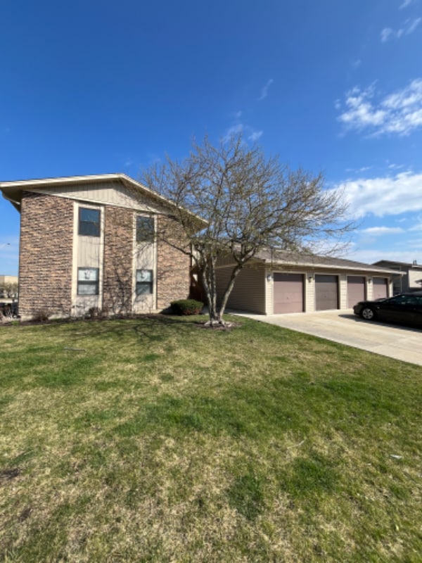 Photo - 5820 Wilshire Ct Condo Unit B