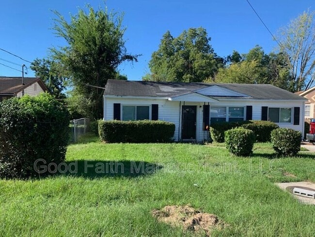 Building Photo - 405 Rachael St