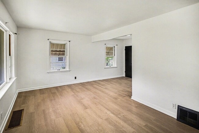 Photo - 10205 St Daniel Ln