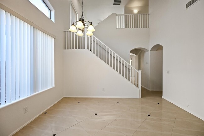 Photo - 1483 E Mia Ln