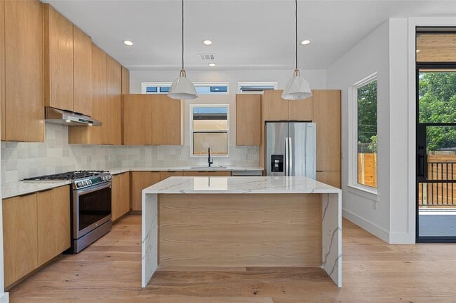 Photo - 909 Payne Ave Unit 1