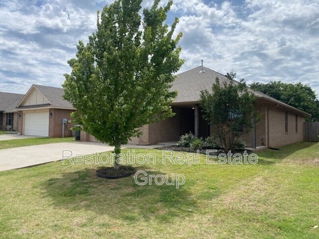 Photo - 2432 Fallview Dr