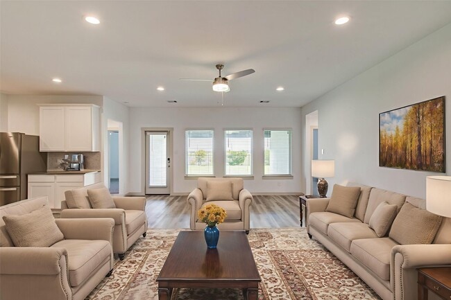Building Photo - 3711 Birtley Bnd Wy Rental