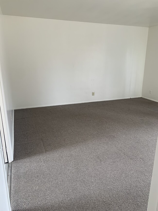 Photo - 115 N D St Unidad B