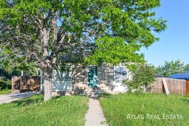 Photo - 1871 S Julian St Casa