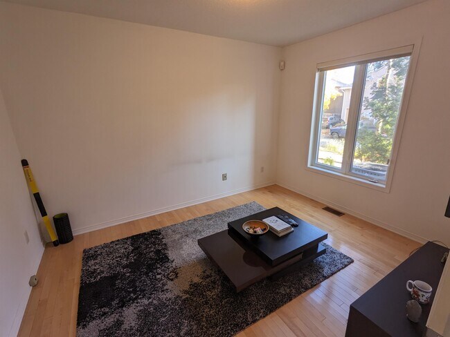 Photo - 236 Latchford Rd