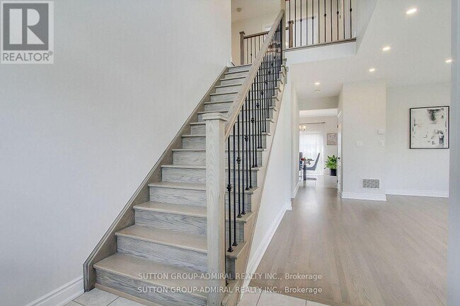 Photo - RENT 26 OAKMONT AVENUE