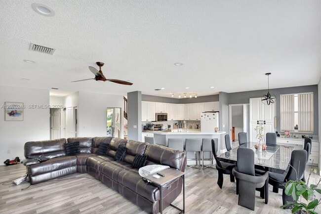 Photo - 7647 Rockport Cir