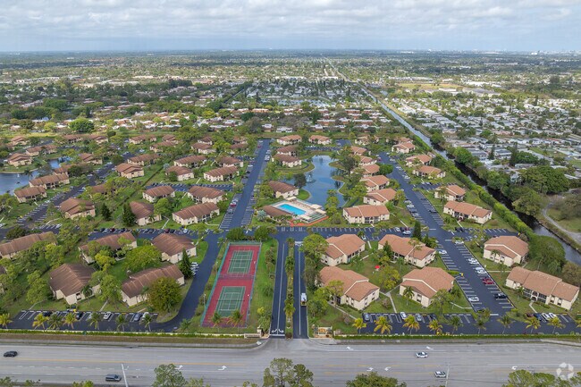 Photo - Pine Ridge South IV Condos