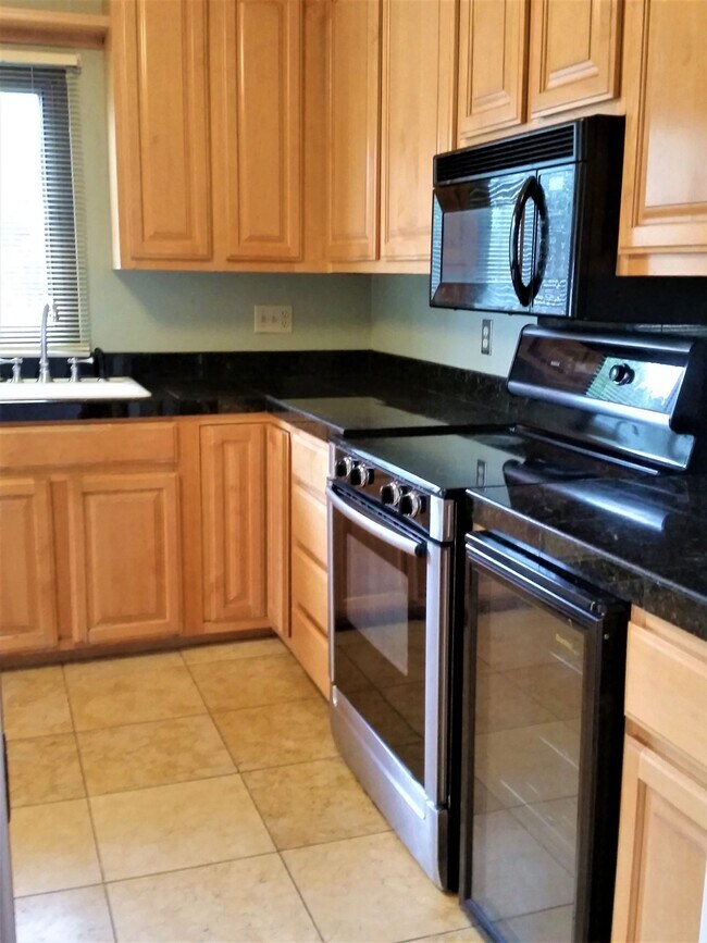 Cocina - 650 Presidio Ave Unidad 301