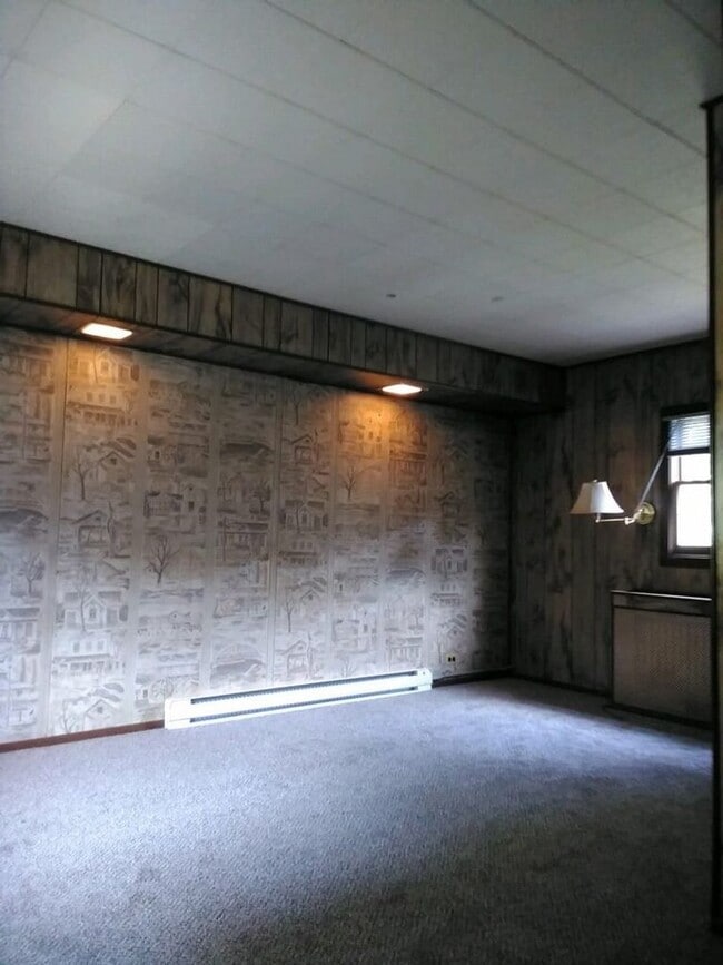 Photo - 966 S Centre St