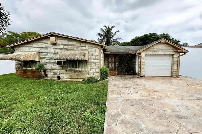 Photo - 10335 NW 26th Ave