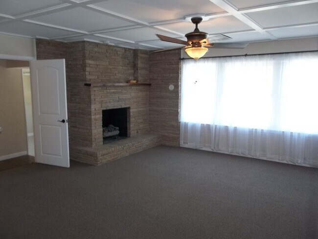 Photo - 3 BEDROOM, CLOSE TO SCOTT & WHITE