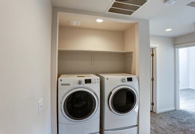 Photo - Creekside Townhomes