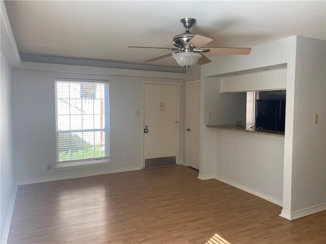 Photo - 7920 Rockwood Ln Unit 139