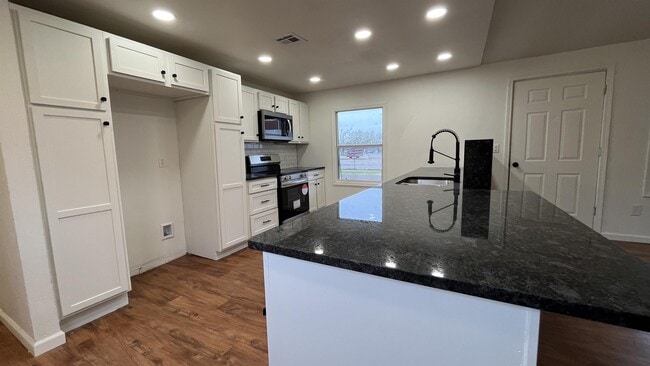 Photo - 512 S Wentz St