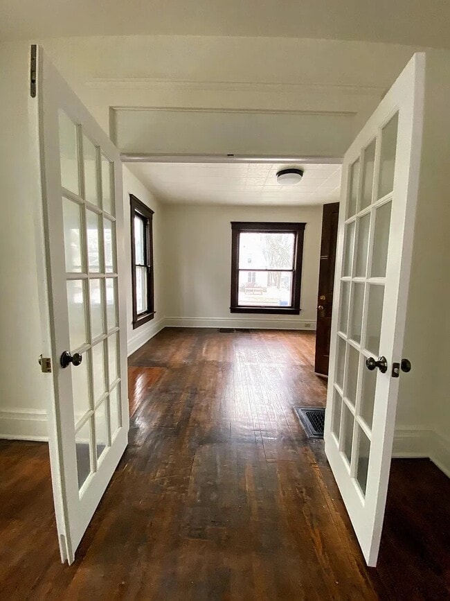 1009 Michigan Ave