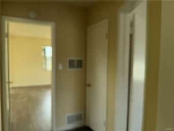 Photo - 525 Windsor Rd