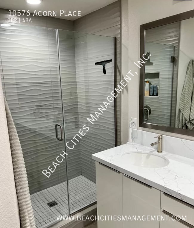 Photo - 10576 Acorn Pl