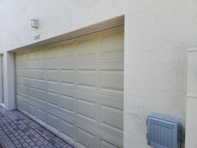 Photo - 2413 NW 7th St