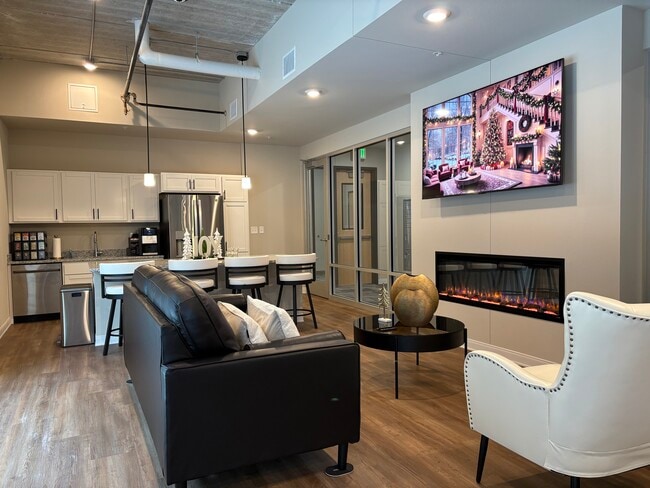 Club Room - Foundry on 3rd