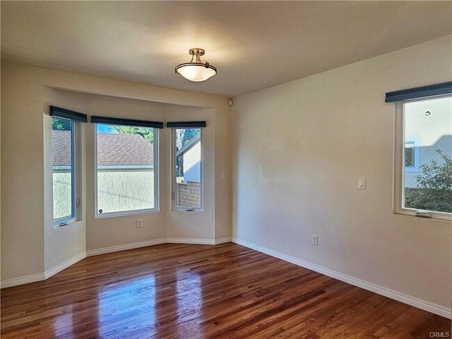 Photo - 17735 Bullock St