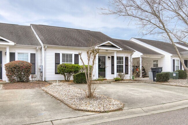 Photo - End Unit Townhouse