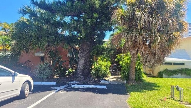 Photo - 728 SE 19th Ave