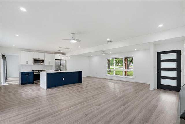 Photo - 12607 Gaslite Cir