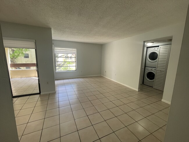 Photo - 8820 SW 123rd Ct Unit L-203