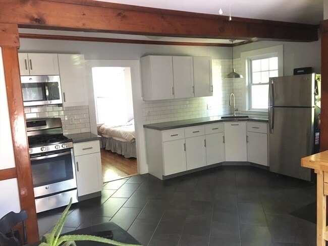 Photo - 7 Richie Rd Unit 2