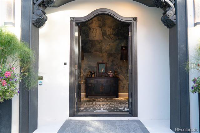 Photo - 190 S Glencoe St