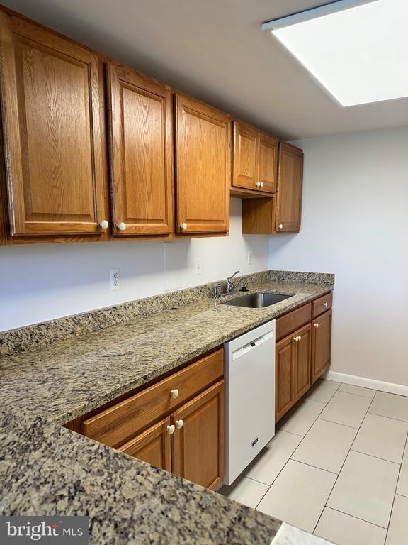 Photo - 4600 Duke St Unit 701