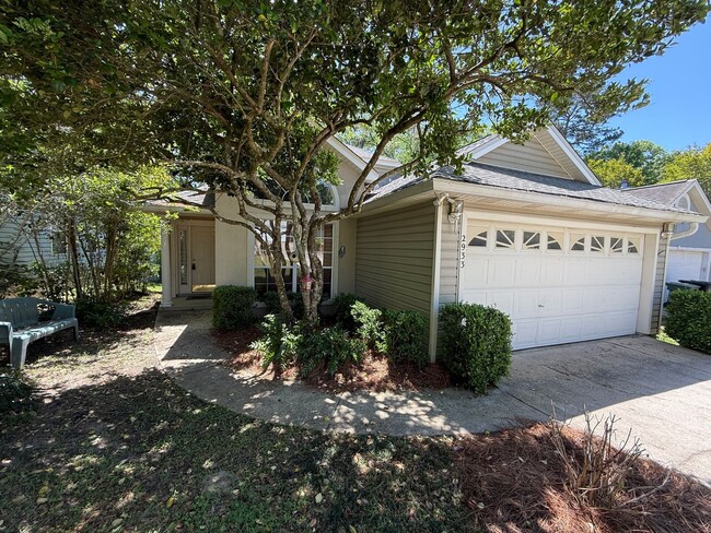NE Tallahassee Home in Top School District - NE Tallahassee Home in Top School District