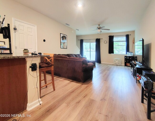 Photo - 11817 Junegrass Rd