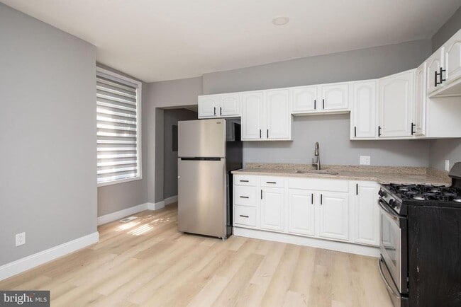 Photo - 3717 Frankford Ave