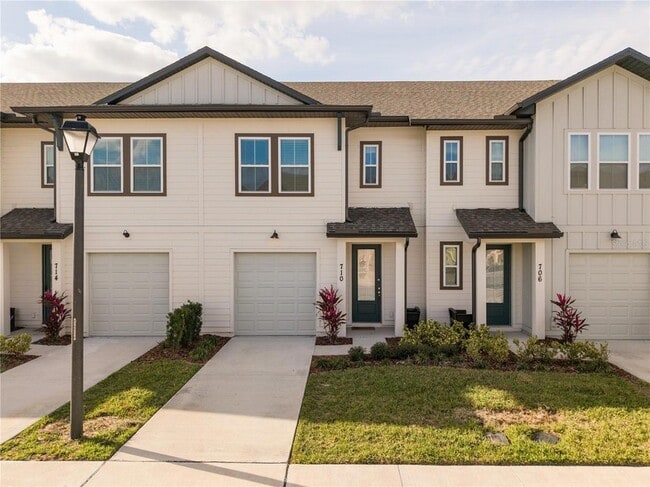 Building Photo - 710 Longboat Dr
