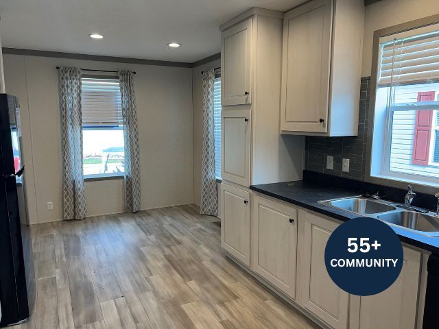 Photo - 1133 Yeomans St