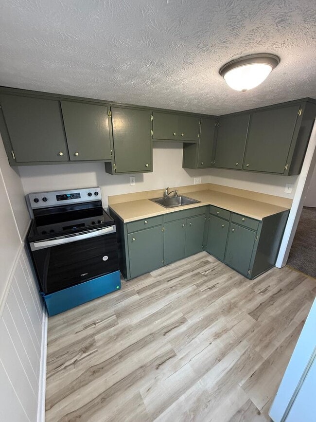 Photo - 726 S 18th St