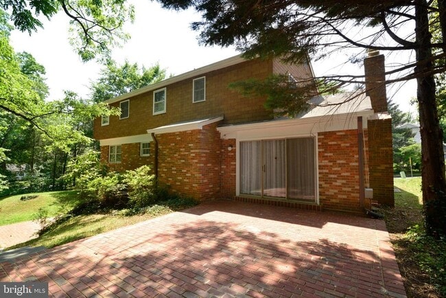 Photo - 1317 Forestwood Dr
