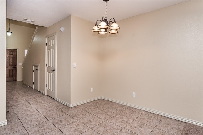 Photo - 4077 Glenstone Terrace