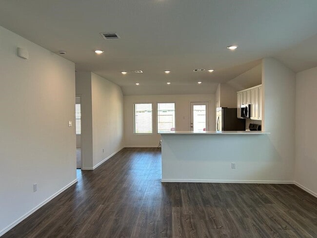 Photo - 7410 Hillside Arbor