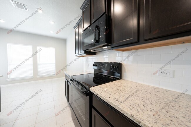 Photo - 600 Goates Rd