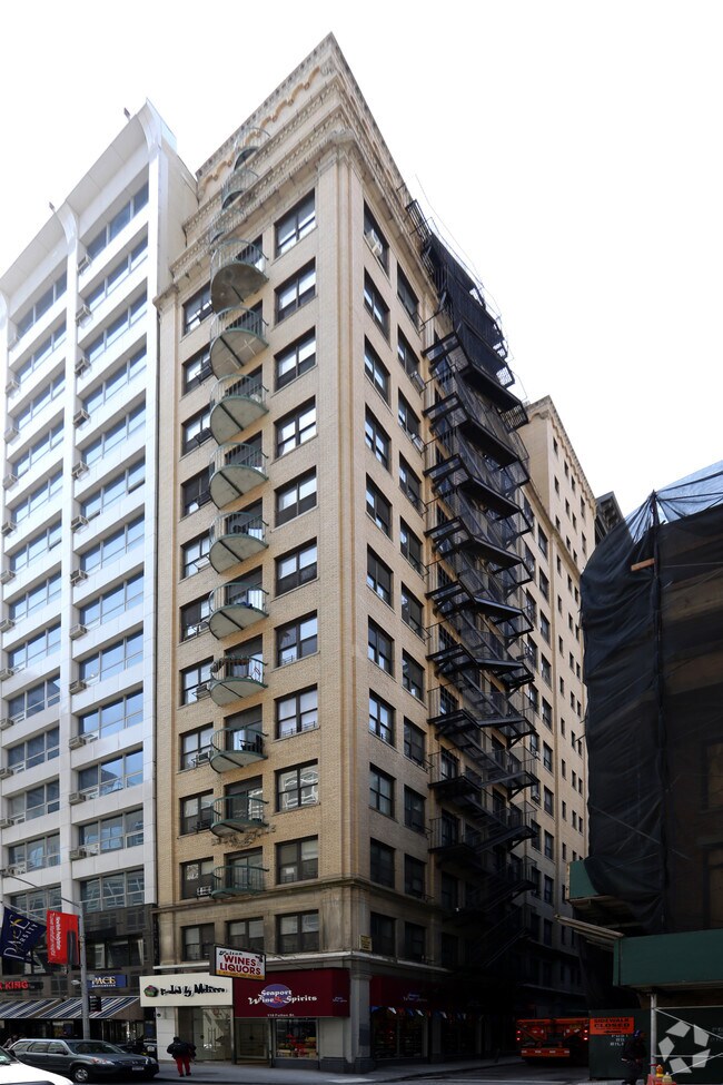 Primary Photo - 110 Fulton St Apartments