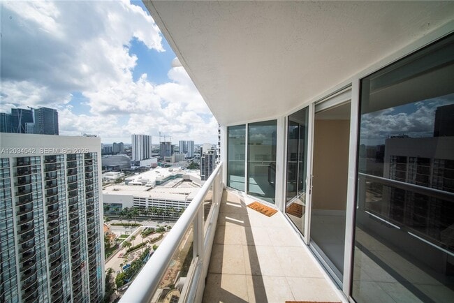 Photo - 1717 N Bayshore Dr Unit A-3646