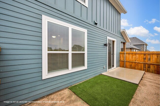 Photo - 10139 Danielson Grv Dr