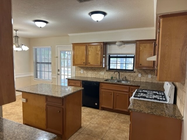 Photo - 506 Satterwhite Ln