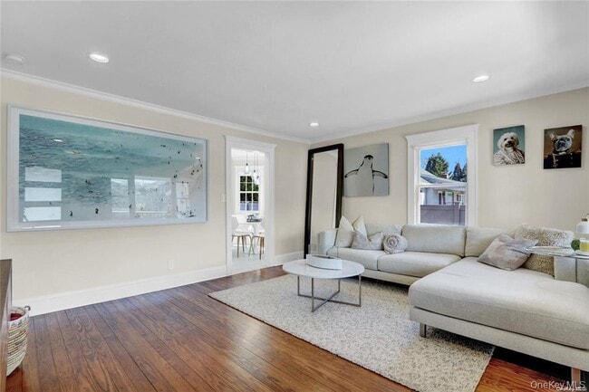 Photo - 279 Fairview Ave